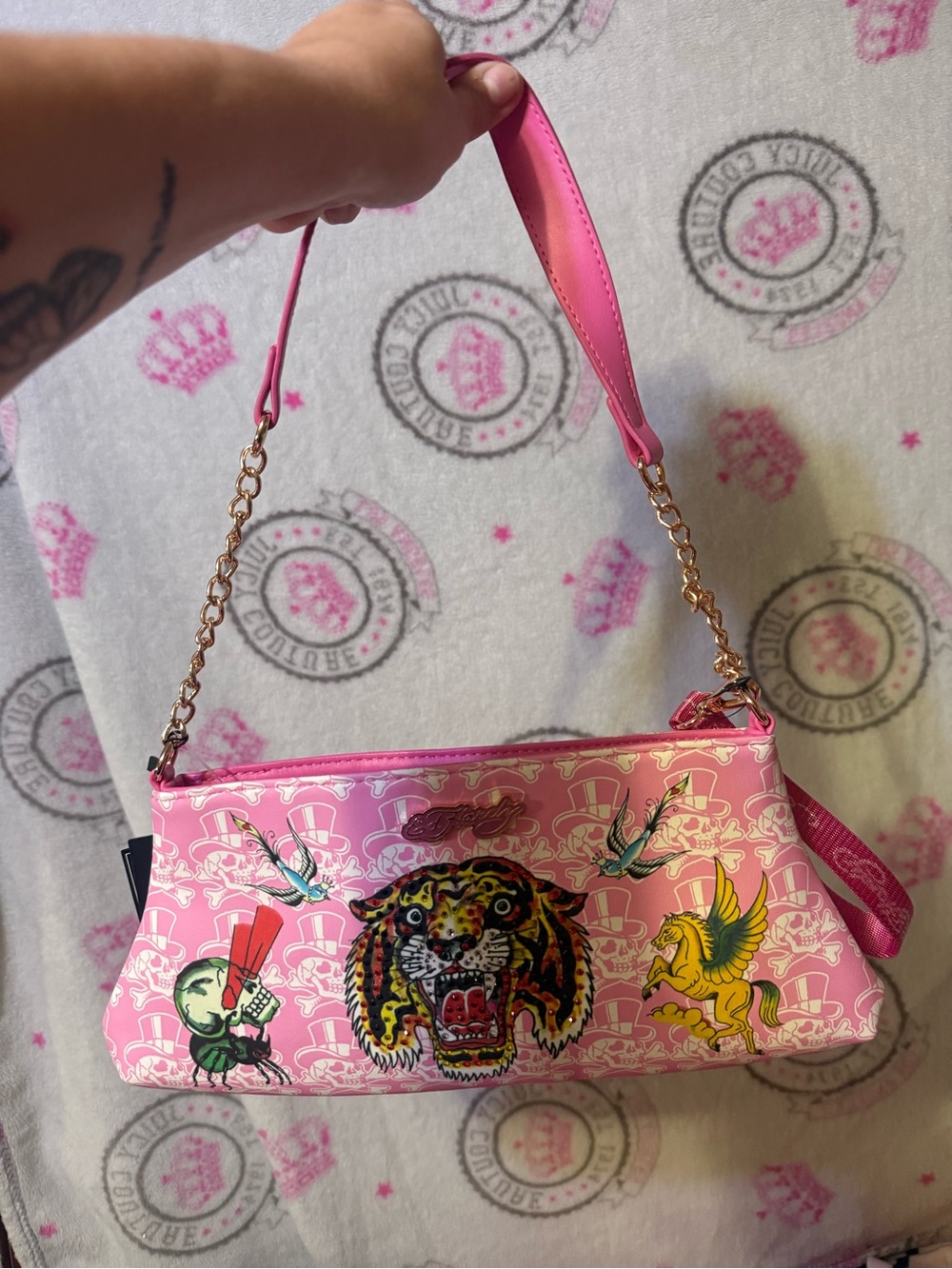 Ed Hardy Pink Graphic Chain-Handle Shoulder Bag
